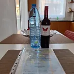 Апартаменты Sunshine, Strovolos -