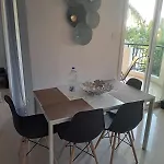 Апартаменты Sunshine, Strovolos -