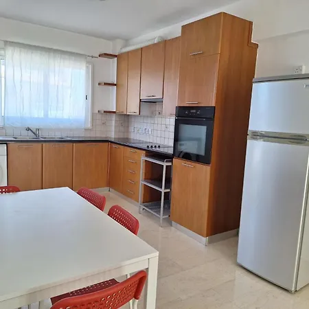 Apartment Sunshine, Strovolos - *