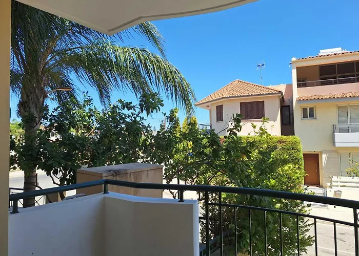 Sunshine, Strovolos - *