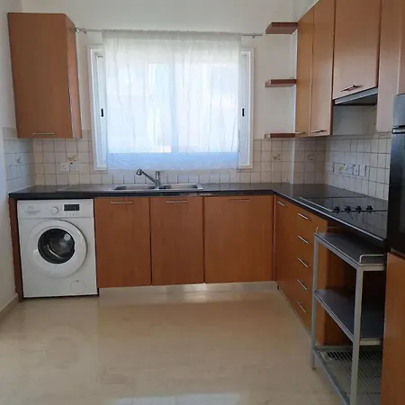 Sunshine, Strovolos - *