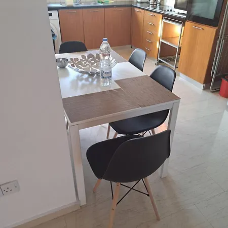 Sunshine, Strovolos - * Nicosia